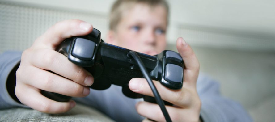 Da li nasilne igrice i loše ocene stvaraju nasilnu decu?