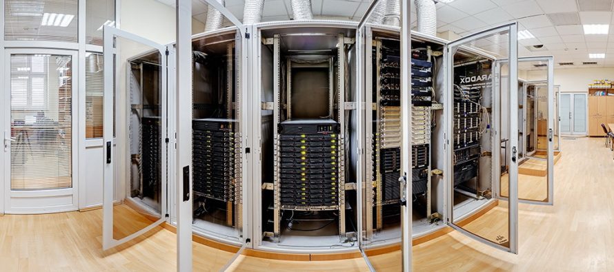PARADOX IV – superkompjuter u Srbiji