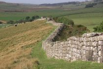 Na današnji dan počeo je da se gradi Hadrijanov zid